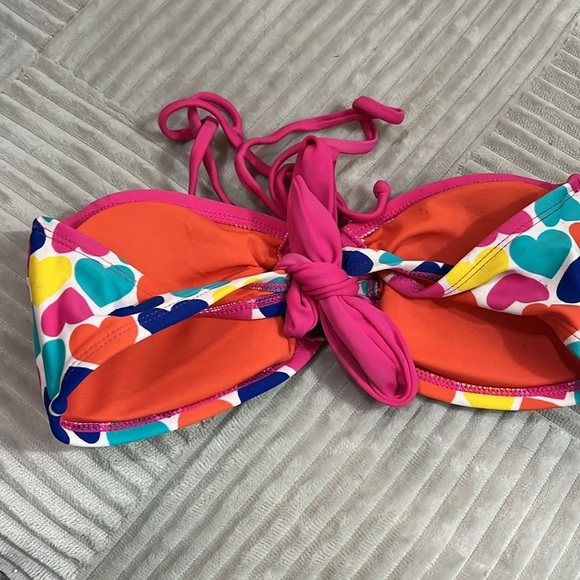 Colorful heart, print, pink bikini, top size medium - Picture 3 of 7